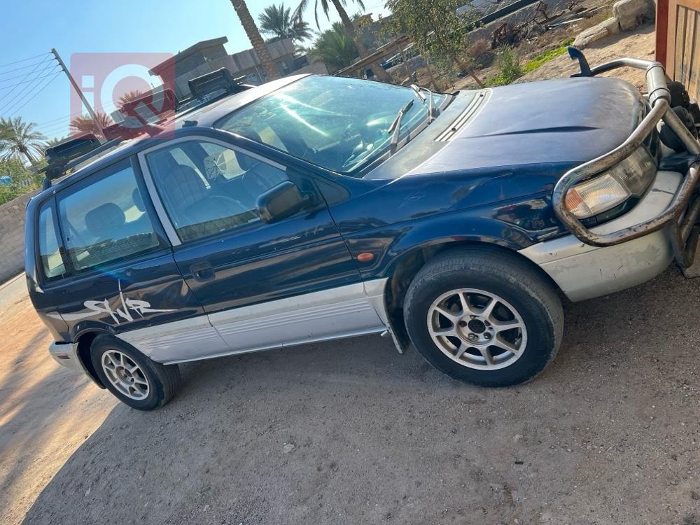 میتسوبیشی RVR